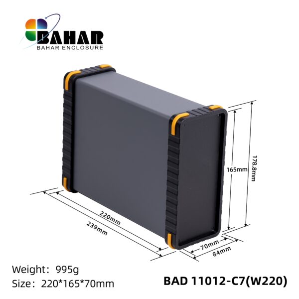 BAD 11012-C7(W220) جعبه آلومینیومی با پانل پلاستیکی